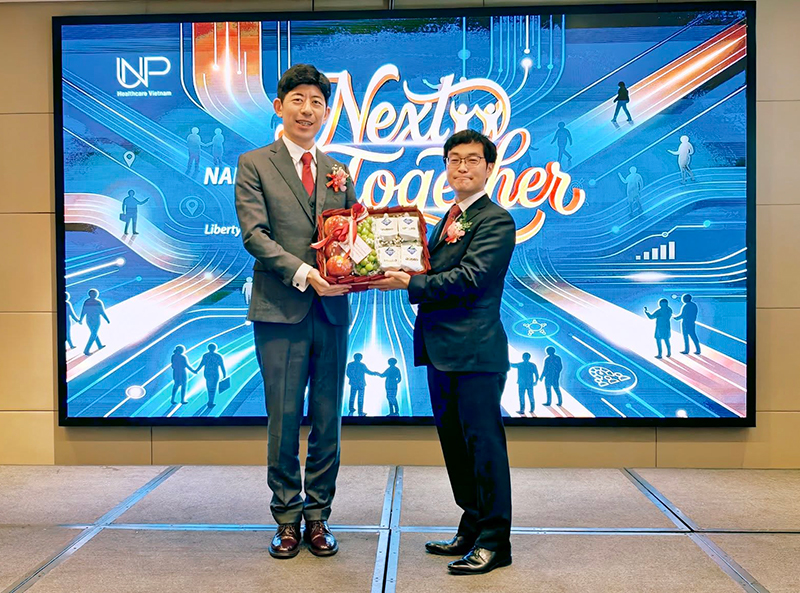 TS. Fumiaki Ohta trình bày nghiên cứu ứng dụng hydro sức khỏe tại Nakama Day 2026